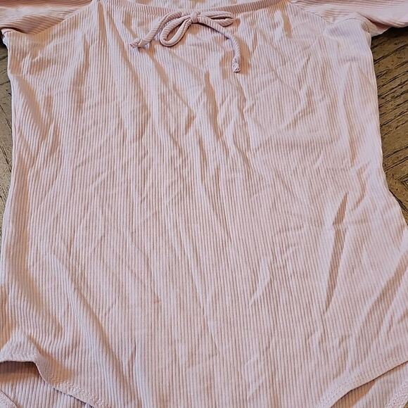 Pink Ribbed Bodysuite Size M NEVER WORN NWOT - Picture 3 of 8